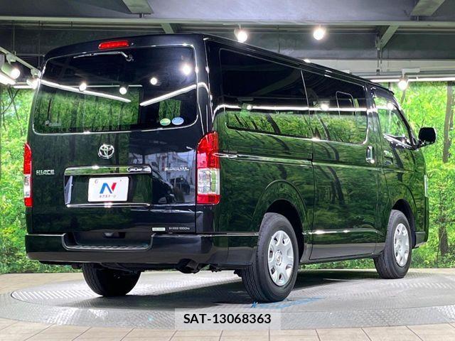 Toyota HIACE VAN 2019-07 6753621-16