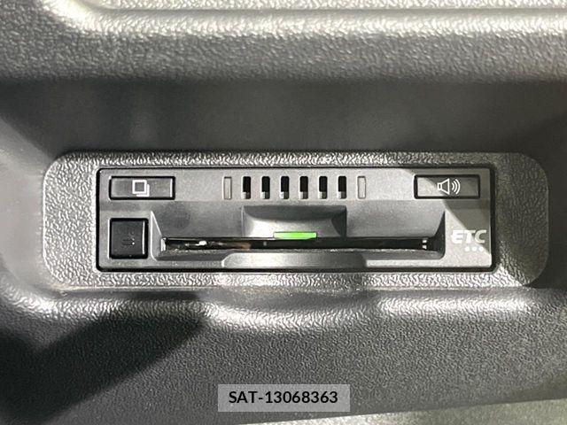 Toyota HIACE VAN 2019-07 6753621-4