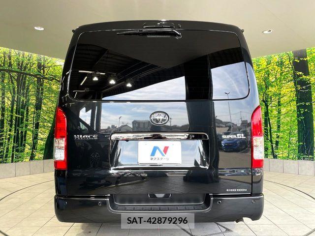 Toyota HIACE VAN 2025-04 6753611-14