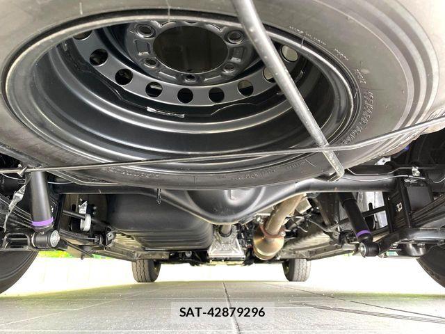 Toyota HIACE VAN 2025-04 6753611-18