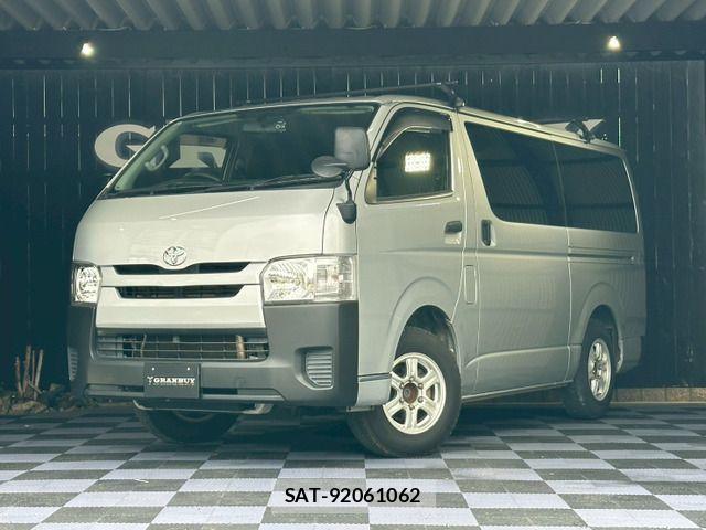 Toyota HIACE VAN 2017-09 6753626-0