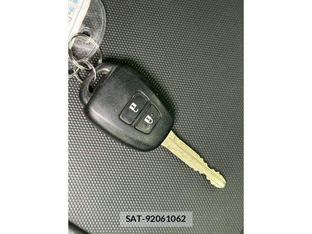 Toyota HIACE VAN 2017-09 6753626-6