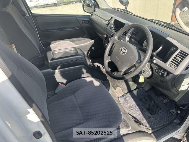 Toyota HIACE VAN 2007-07 6791727-14