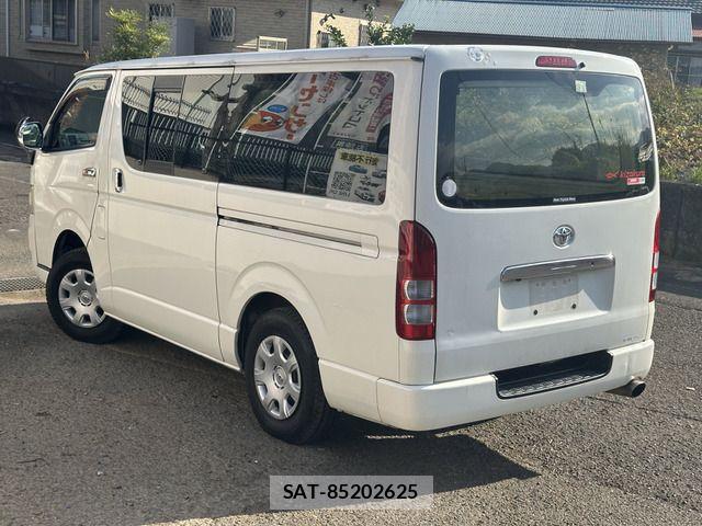 Toyota HIACE VAN 2007-07 6791727-4