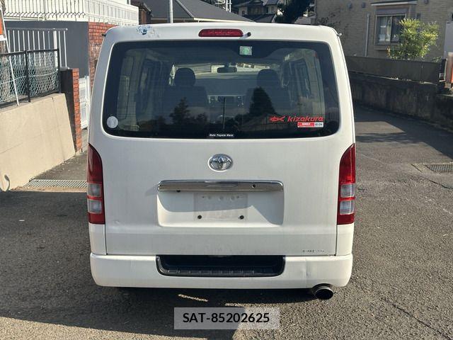 Toyota HIACE VAN 2007-07 6791727-5