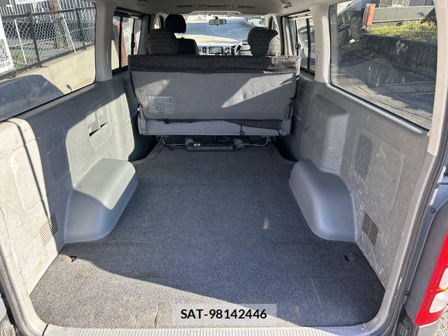 Toyota HIACE VAN 2009-10 6791731-9