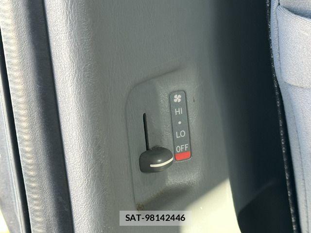 Toyota HIACE VAN 2009-10 6791731-14