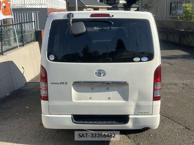 Toyota HIACE VAN 2013-03 6791730-5