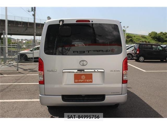 Toyota HIACE VAN 2015-03 6817684-11