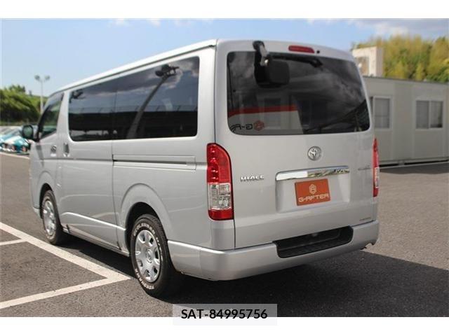 Toyota HIACE VAN 2015-03 6817684-12