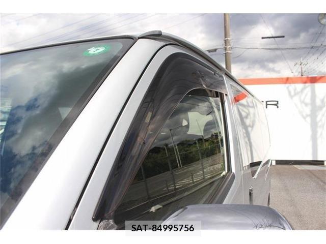 Toyota HIACE VAN 2015-03 6817684-24