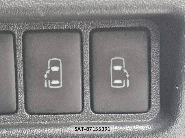 Toyota HIACE VAN 2023-06 6817678-4