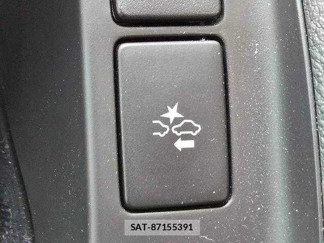 Toyota HIACE VAN 2023-06 6817678-7