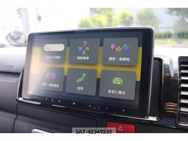 Toyota HIACE VAN 2023-01 6817663-10