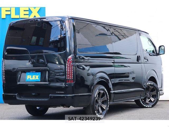 Toyota HIACE VAN 2023-01 6817663-2