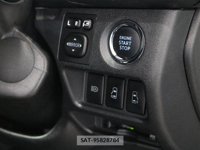 Toyota HIACE VAN 2021-01 6817665-6