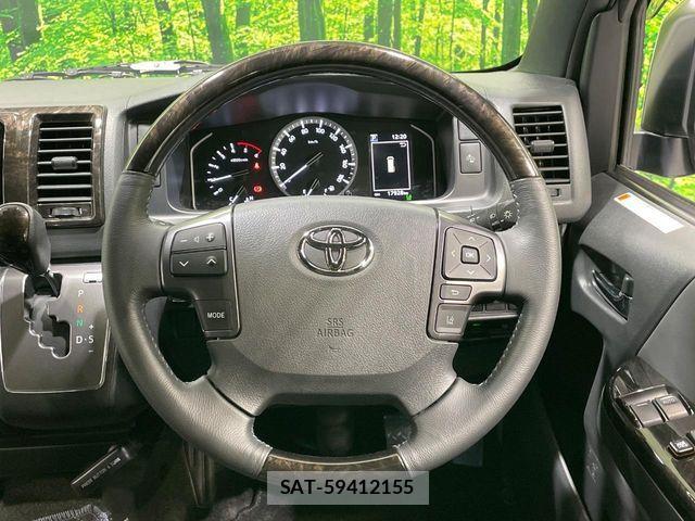 Toyota HIACE VAN 2023-03 6817671-10