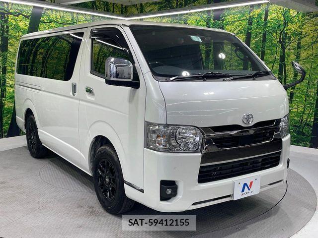 Toyota HIACE VAN 2023-03 6817671-15