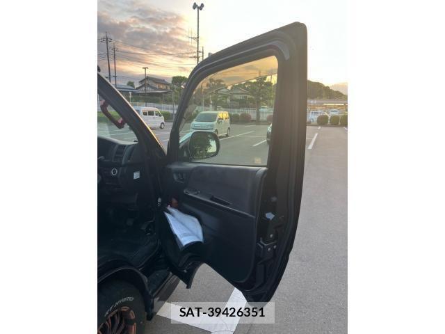 Toyota HIACE VAN 2014-03 6914607-9