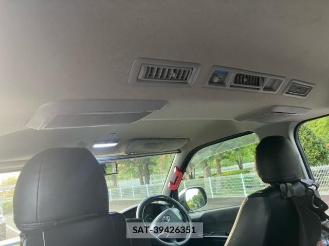 Toyota HIACE VAN 2014-03 6914607-17