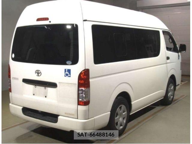 Toyota HIACE VAN 2018-06 6914599-1
