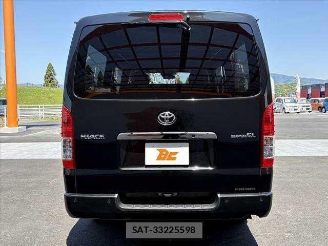 Toyota HIACE VAN 2022-12 6914592-13