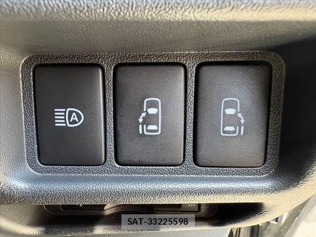 Toyota HIACE VAN 2022-12 6914592-3