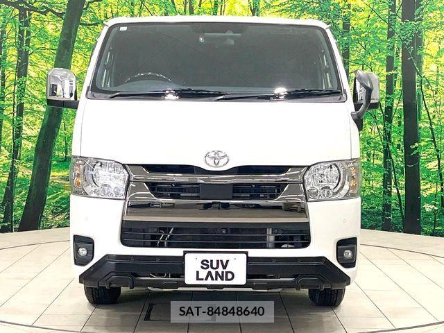 Toyota HIACE VAN 2022-11 6914589-13