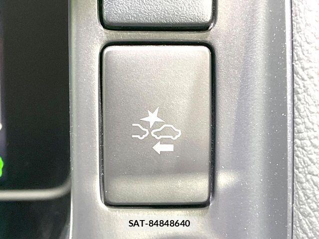 Toyota HIACE VAN 2022-11 6914589-5