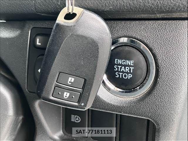 Toyota HIACE VAN 2022-07 6914590-16