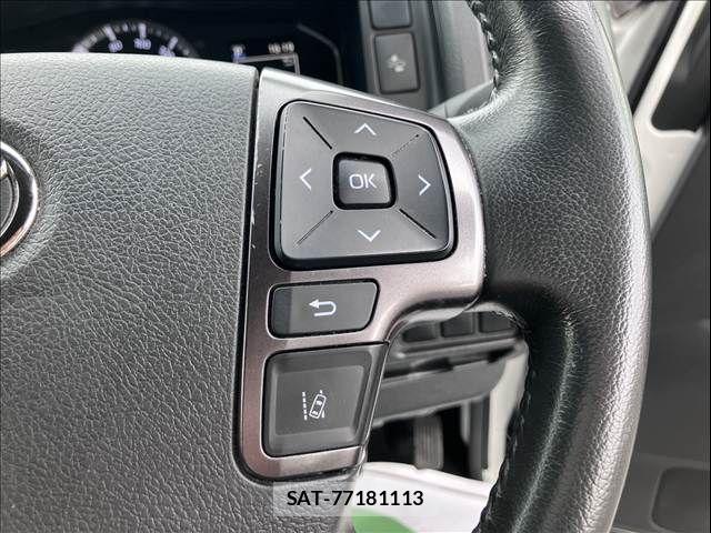 Toyota HIACE VAN 2022-07 6914590-18