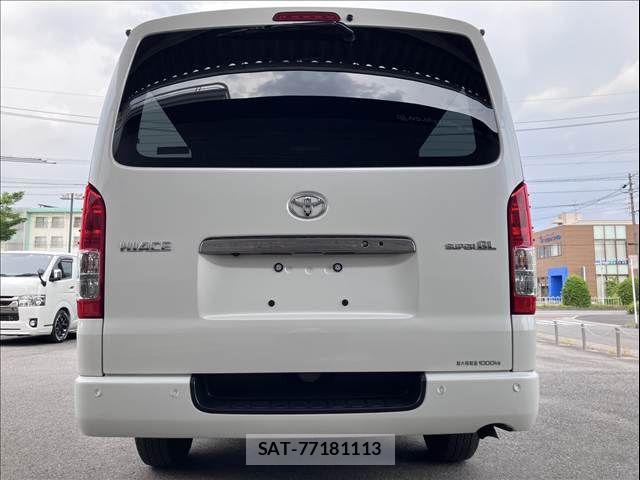 Toyota HIACE VAN 2022-07 6914590-2