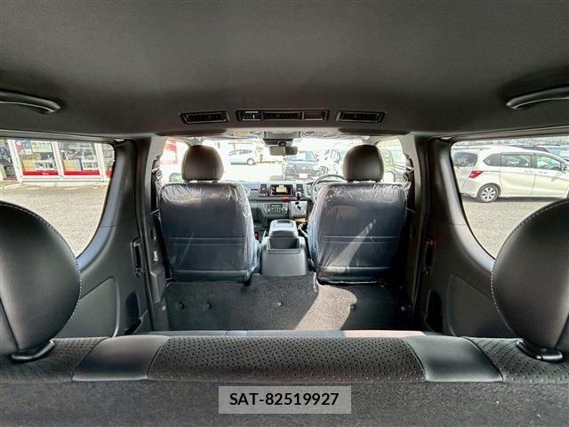 Toyota HIACE VAN 2026-01 6914588-18