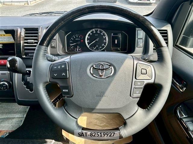 Toyota HIACE VAN 2026-01 6914588-3