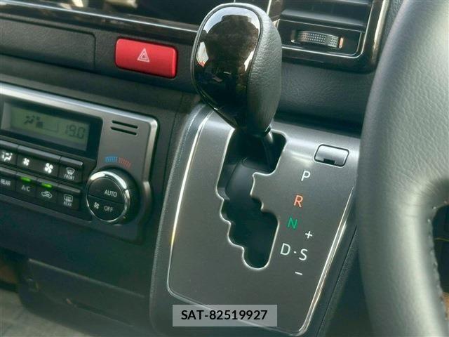 Toyota HIACE VAN 2026-01 6914588-8