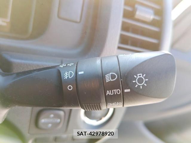 Toyota HIACE VAN 2022-10 6914591-15