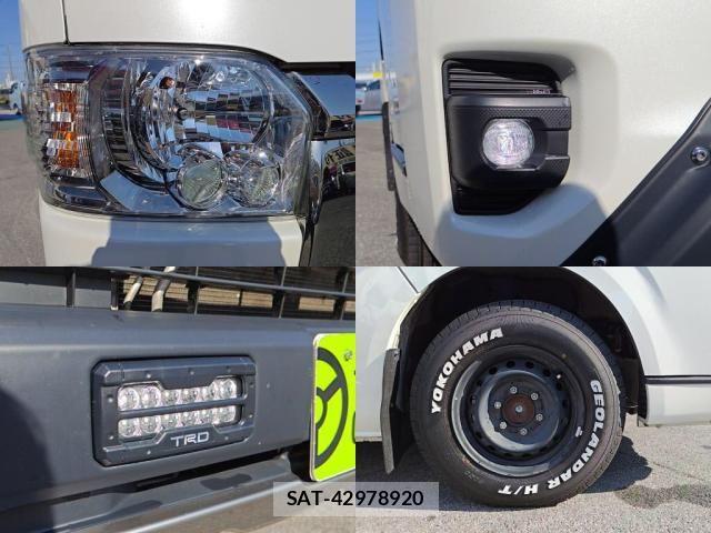 Toyota HIACE VAN 2022-10 6914591-3