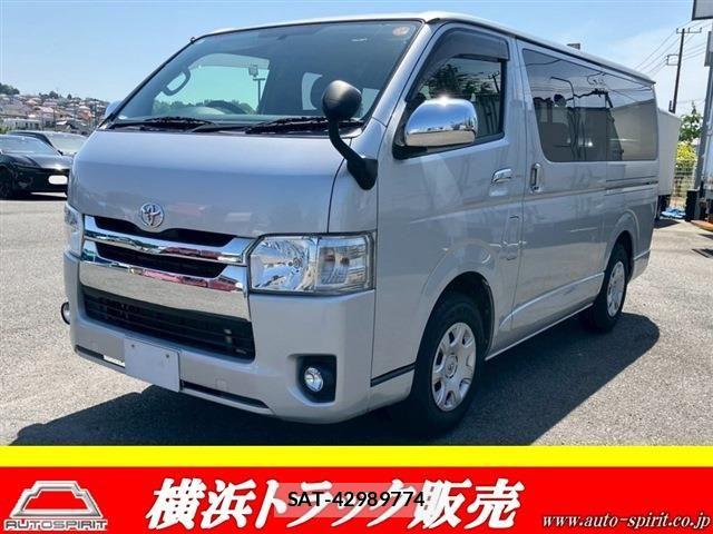 Toyota HIACE VAN 2017-10 6998851-0