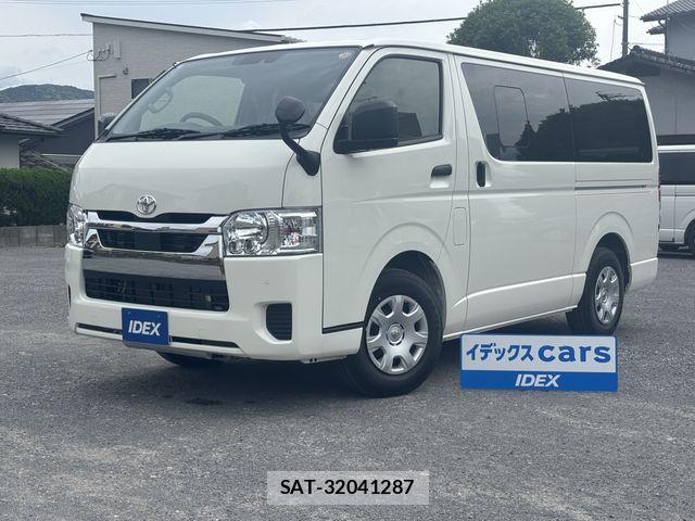 Toyota HIACE VAN 2026-03 6998874-0