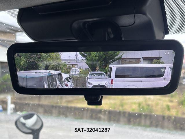 Toyota HIACE VAN 2026-03 6998874-2