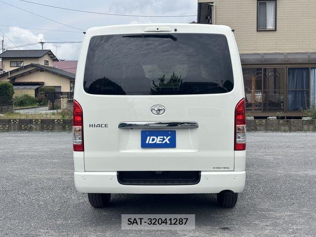 Toyota HIACE VAN 2026-03 6998874-7