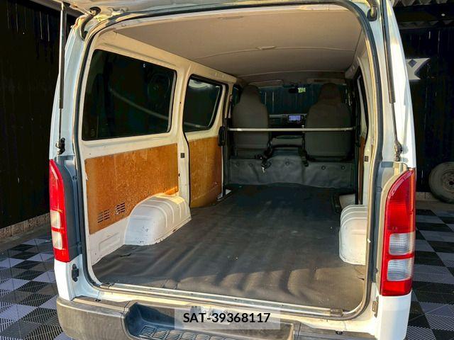 Toyota HIACE VAN 2015-02 6998888-15