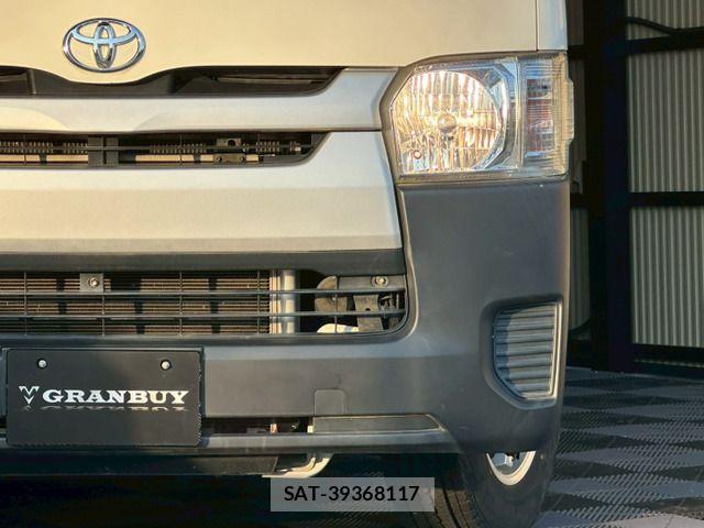 Toyota HIACE VAN 2015-02 6998888-18