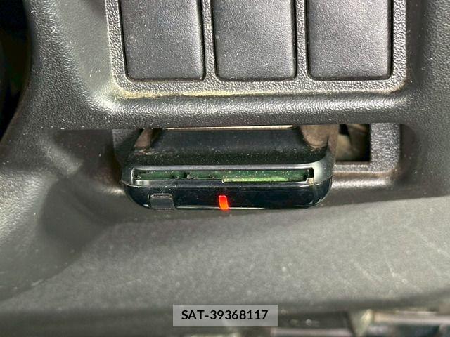 Toyota HIACE VAN 2015-02 6998888-1