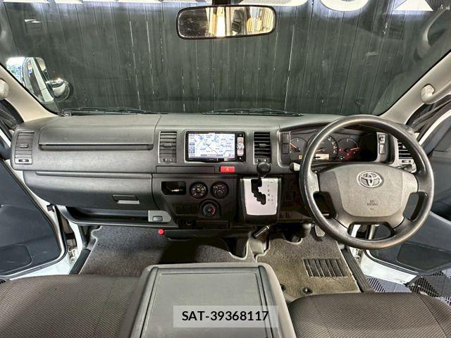 Toyota HIACE VAN 2015-02 6998888-4