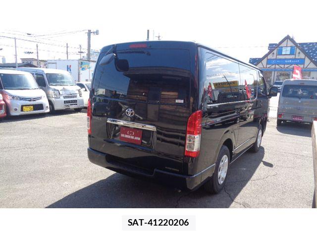 Toyota HIACE VAN 2021-03 6998854-12
