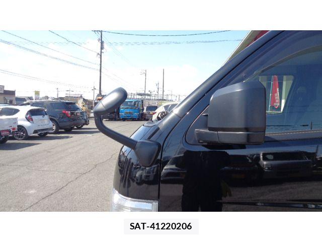 Toyota HIACE VAN 2021-03 6998854-3