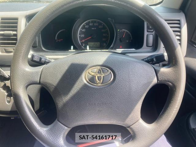 Toyota HIACE VAN 2013-12 6998892-17