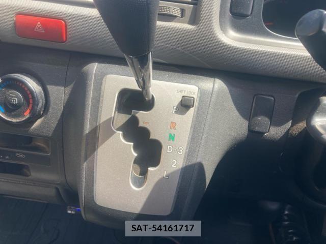 Toyota HIACE VAN 2013-12 6998892-22