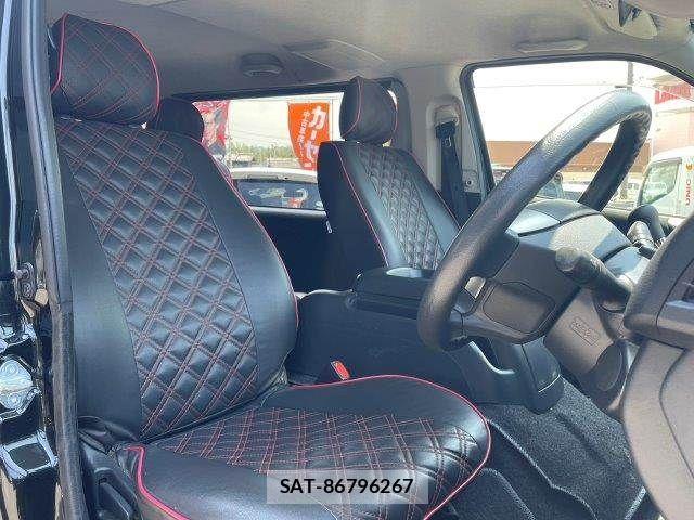 Toyota HIACE VAN 2018-09 6998857-12